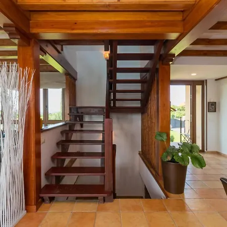 Magnifica Casa Con Vistas Espectaculares